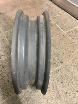 Felge vorn für 16 Zoll Bereifung  UTB V445 U550 Traktor Fiat 400 420 450 ... original Teil incl. Versandkosten B