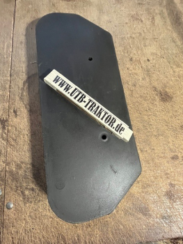 Abdeckung für Batterie am UTB TIH Fiat aus original Lagerbestand