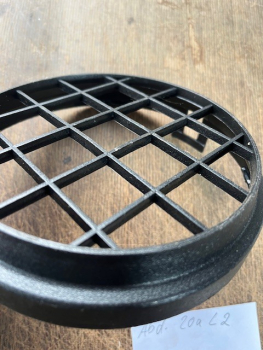 2 Stück Schutzgitter für DDR Zusatzscheinwerfer