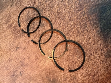 Set Kolbenringe für Servo Lenkzylinder U650 U651 Durchmesser 90mm x 2,5mm