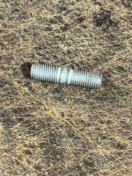 Stehbolzen UTB TIH Fiat  M10x1,25 x 42