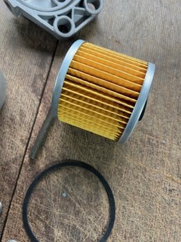 Dieselfiltergehäuse mit Filtereinsatz DDR Multicar GT124 RS09 Waran Pomsen UT082