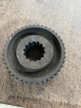 Zahnrad Getriebe 1. und 2. Gang UTB Fiat original teil