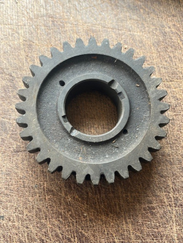 Zahnrad 3.+ 6. Gang Schaltgetriebe UTB Fiat 415, 450, 466, 470, 480 aus original Lagerbestand