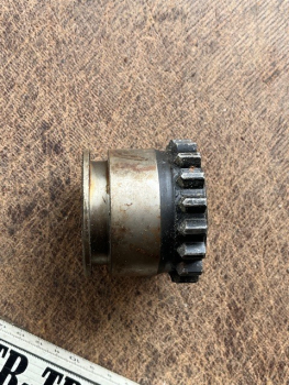 Zahnrad Gruppenschaltung Getriebe UTB TIH Fiat aus original Lagerbestand