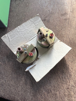 Öldruckanzeige Öldruckmanometer 60 mm mit Beleuchtung mit Chrom Rand