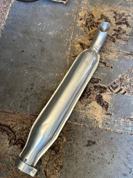 Auspuff UTB U650 + U651 U 650 651 Raupe UTB S651 2. Wahl