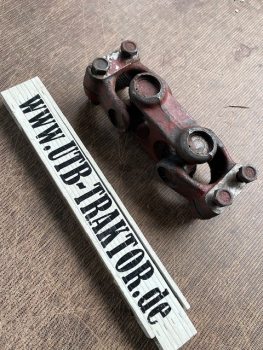 Kreuzgelenk Doppelgelenk IFA W50 / ZT 300-303  Multicar M24-M25-M26 für Lenkung