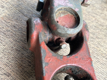 Kreuzgelenk Doppelgelenk IFA W50 / ZT 300-303  Multicar M24-M25-M26 für Lenkung