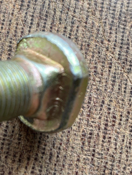 Schraube + Mutter für Befestigung Felgenteller alle UTB + Fiat Traktor