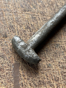 Gestänge einzeln zwischen Hanbremse und Fuß Bremspedal org. am U 550