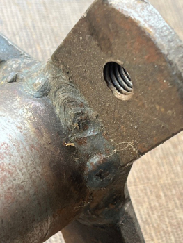 Welle für Antrieb der hydraulikpumpe am T157 Hühnerknie mit 2 Zylinder RS09 Motor