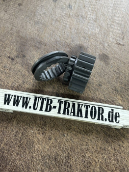 Zahnrad + Schiebemuffe  im Getriebe vom UTB 300 302