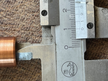 Hülse für Düsenstock Fiat 450 480 540 640 mit 10mm Loch