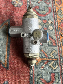 Druckregler Luftventil aus DDR Bestand IFA W50 ZT ...  5,5/6,2-2763.0