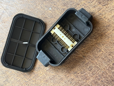 Verteilerdose für Kabel Traktor oder Anhänger