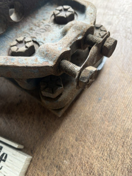 Feder für Kraftheber Heckhydraulik gut gebraucht mit Aufnahme Halterung für Oberlenker  Fiat 540 640 65.46 70.56