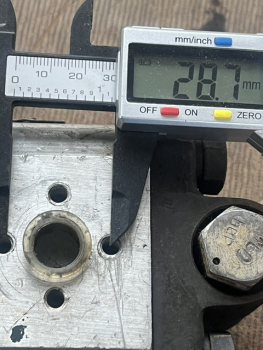 Hydraulikpumpe UTB gut gebraucht mit Überdruckventil rechts drehend