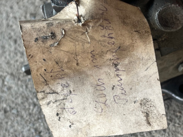 Einspritzpumpe für RS09 defekt als Ersatzteilspender