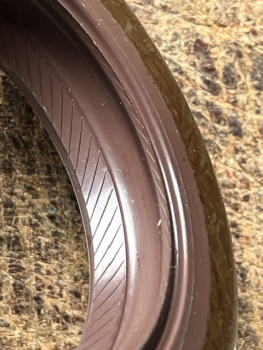Wellendichtring Simering klein Kurbelwelle vorn UTB TIH Fiat 400 420 450 480 550 640 55.46 65.46 70.56 80.66 viton