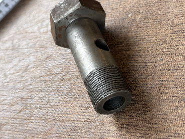 Hohlschraube Hydraulik M27x1,5 SW 41  TIH 445 T174 T159 T157 DDR