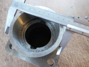 Flansch für Eingang Kardanwelle am Differenzial Vorderachse UTB Fiat R450 DT