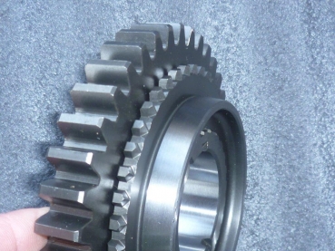 Zahnrad 2. Gang Schaltgetriebe UTB +Fiat 415 450 466 470 480