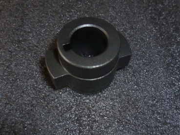 Adapter Antrieb für Hydraulikpumpe passend für UTB TIH Fiat New Holland