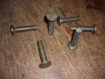 Stößel 1x  für Nockenwelle Stößelstangen TIH UTB + viele Fiat Traktoren