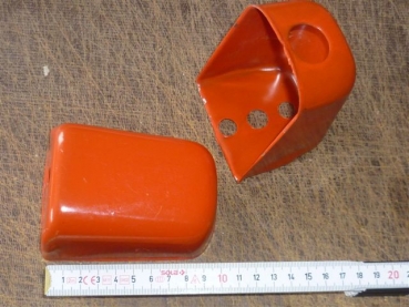 2 Stück Halterung  aus Blech für Scheinwerfer vorn UTB + Fiat Traktor