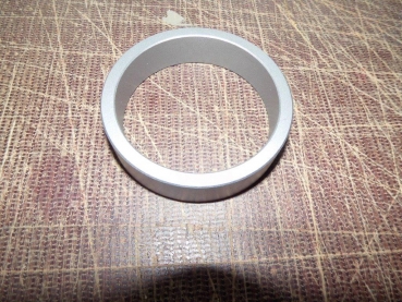 Ringbuchse breit für Welle vom Kraftheber UTb Fiat 480-640 55.46 65.46