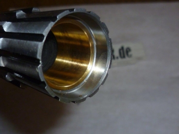 Hohlwelle im Getriebe FIAT TIH UTB 445