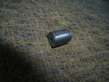 Stift mit Ölbohrung für Zylinderkopf UTB Fiat TIH