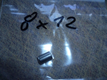 Stift vorn im Motor Deckel UTB Fiat TIH