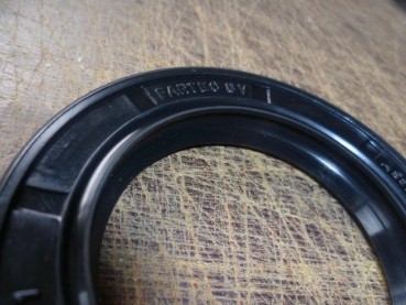 Simering Allrad UTB Getriebe Vorderachse DTC