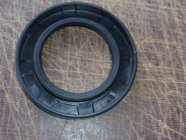 Simerring für Endantrieb innen TIH , UTB + Fiat Traktor