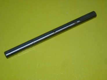 Welle im Schaltgetriebe UTB