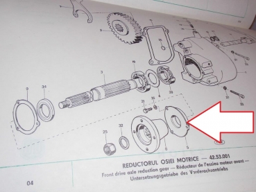 Deckel für Ausgang Welle im Allradgetriebe Fiat UTB DT