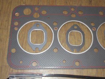 Kopf Dichtsatz Traktor TIH UTB 445 + Fiat 450 + 450DT mit 95 mm Koben