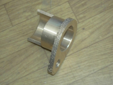 Lagerflansch Buchse links ausgespart für Bremse UTB Fiat 450 480 640 55.46 65.46 70.56