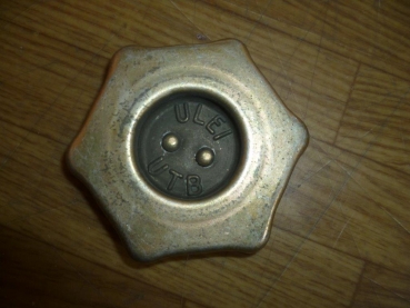 Öldeckel Öleinfülldeckel + Dichtung TIH UTB 300 bis 550 + Fiat