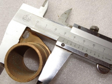 Buchse Lagerflansch voll für Bremsbandwelle TIH + UTB 445 + 550 aus Alt Lagerbestand original
