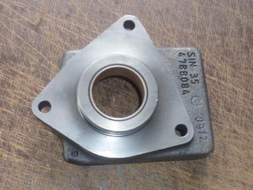 Adapter Aufnahme für Hydraulikpumpe TIH + UTB Fiat