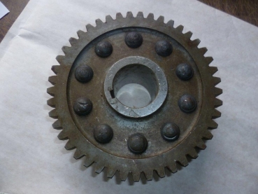 Zahnrad Allrad im Differenzial mit Nut für Bremsklotz UTB Fiat 45/20