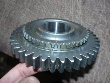 Zahnrad passend für New Holland Case Ford Fiat UTB