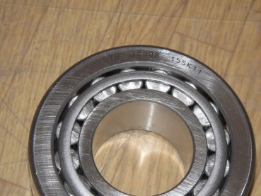 Kegelrollenlager UTB Traktor Fiat DT Allrad Vorderachse