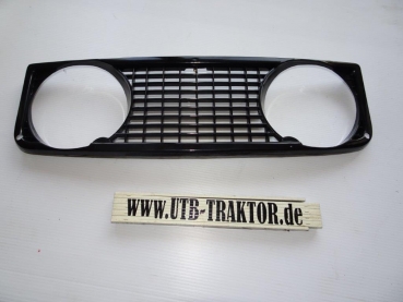 Frontgrill für Lampeneinbau  oben UTB V445 Fiat 54C + 400 450 540 550 640 schwarz
