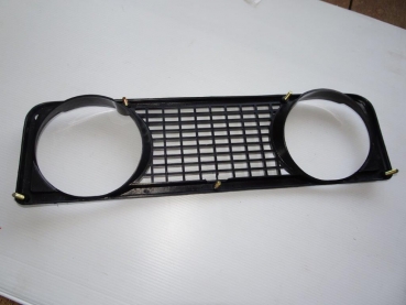 Frontgrill für Lampeneinbau  oben UTB V445 Fiat 54C + 400 450 540 550 640 schwarz