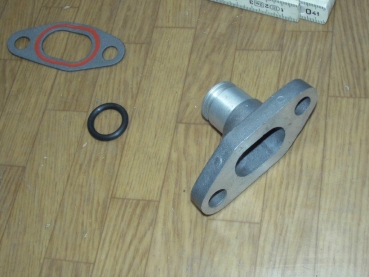 Set Flansch oval für Wasserpumpe oben UTB 445 TIH + Fiat 450 480 540 640 780