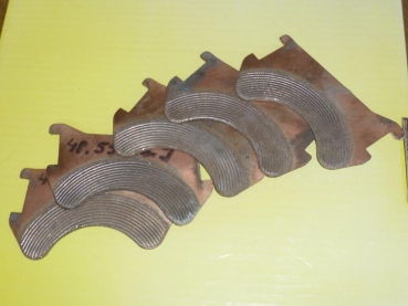 Bremsklotz Handbremse im Allradgetriebe UTB 550 640 DTC Fiat Allrad 550 640 ...